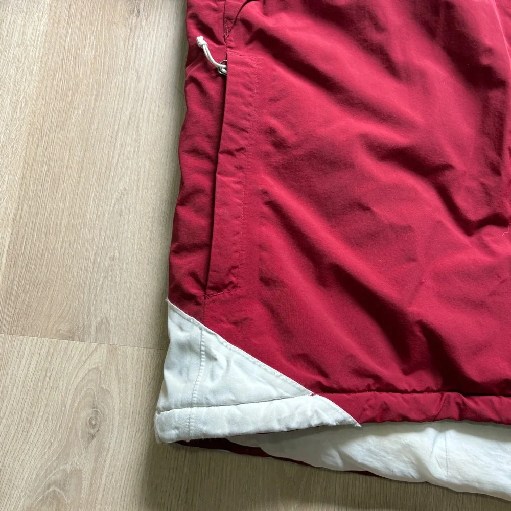 The North Face HyVent Ski Jacket Mens XL Red White Hooded Insulated Winter Coat